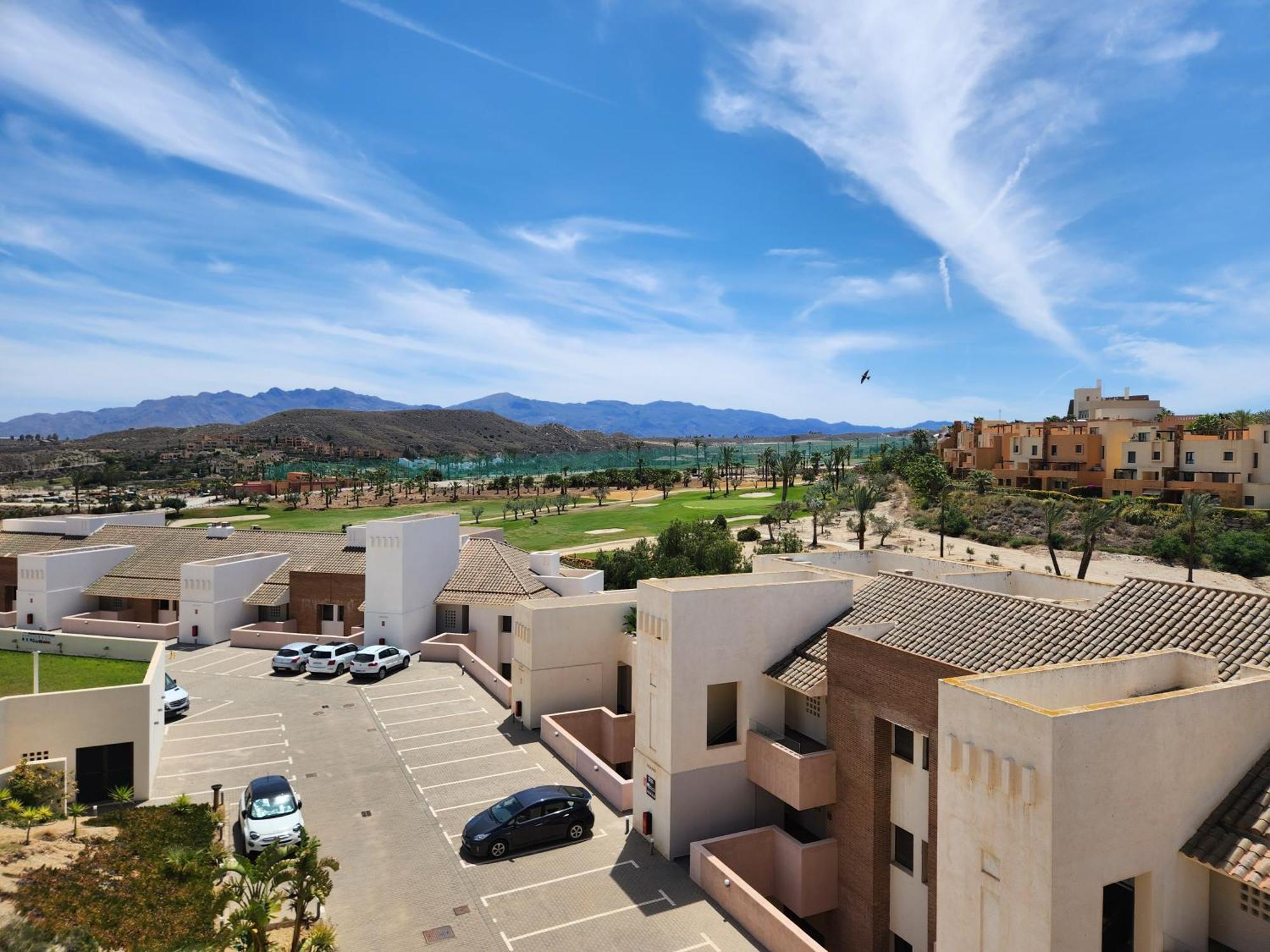 Atico Esquinero Con Preciosas Vistas Al Valle Del Este Golf Con Piscina Comunitaria! Vera Luaran gambar